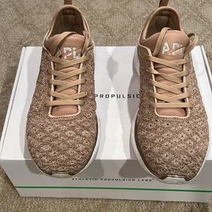 APL Techloom Phantom in Rose Gold size 9